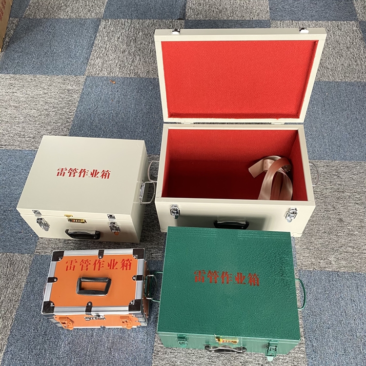 东兰爆破工程作业箱如何选择？玻璃钢与传统材质的全面对比